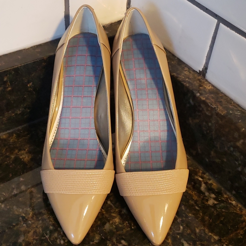 Anne Klein iflex pumps